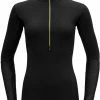 Devold Wool Mesh Maillot manches longues à fermeture éclair torse Femme, noir -Sous-vêtements Soldes devold wool mesh half zip ls shirt women caviar 1