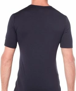 Icebreaker 200 Oasis T-shirt Col ras-du-cou Homme, bleu 10 Icebreaker 200 Oasis T-shirt Col ras-du-cou Homme, bleu -Sous-vêtements Soldes icebreaker 200 oasis alusvaatteet miehet black 3 3