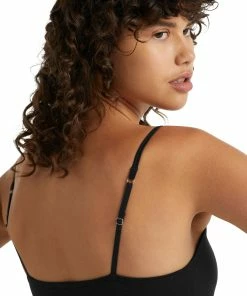 Icebreaker Siren Soutien-gorge Cami Femme, noir 12 Icebreaker Siren Soutien-gorge Cami Femme, noir -Sous-vêtements Soldes icebreaker siren bra cami women black 5